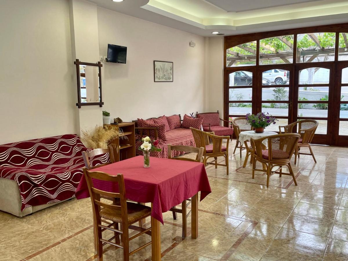 Lefka Hotel Kolymbari Exterior photo
