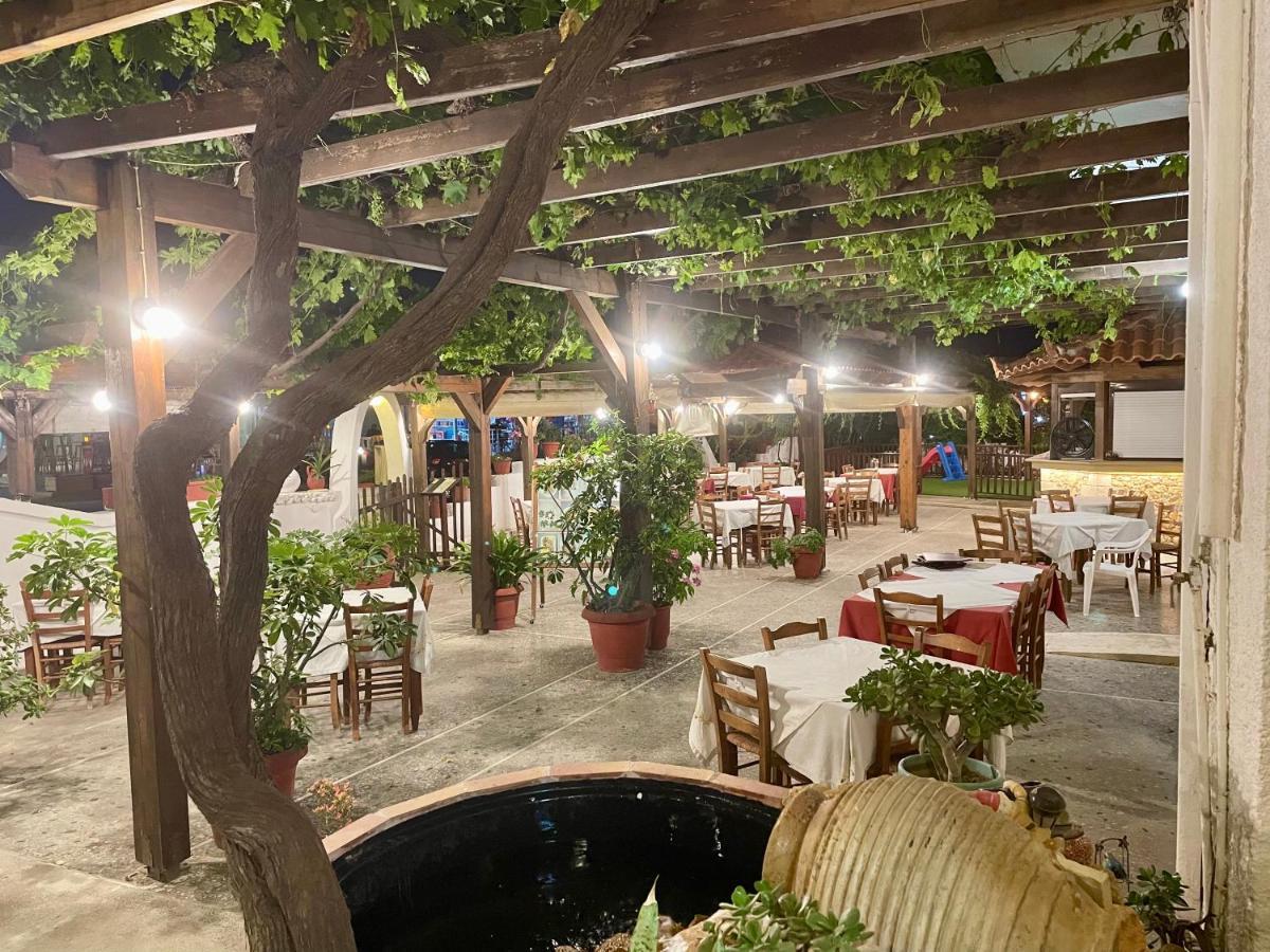 Lefka Hotel Kolymbari Exterior photo